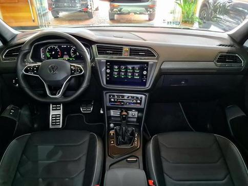 VOLKSWAGEN TIGUAN R-LINE TSI 2.0 16V