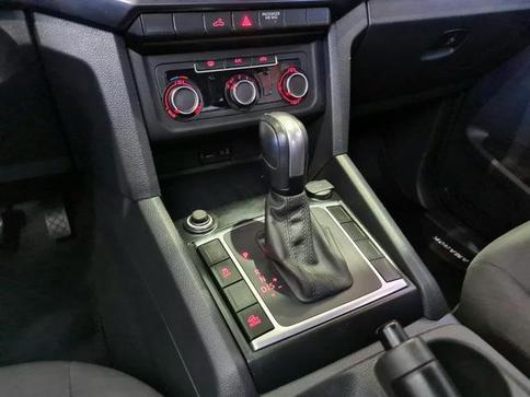 VOLKSWAGEN AMAROK COMFOR. 3.0 V6 TDI 4x4 DIES. AUT