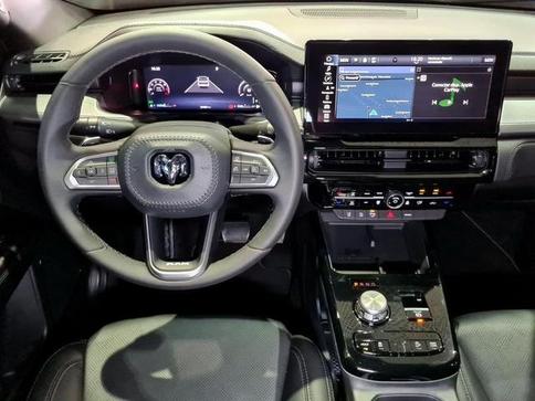 RAM RAMPAGE REBEL HURR 4 2.0 TB CD 4X4 AUT.