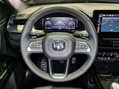 RAM RAMPAGE REBEL HURR 4 2.0 TB CD 4X4 AUT.