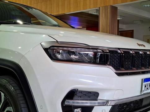 JEEP COMMANDER LIMITED TD380 4X4 TURBO DIESEL