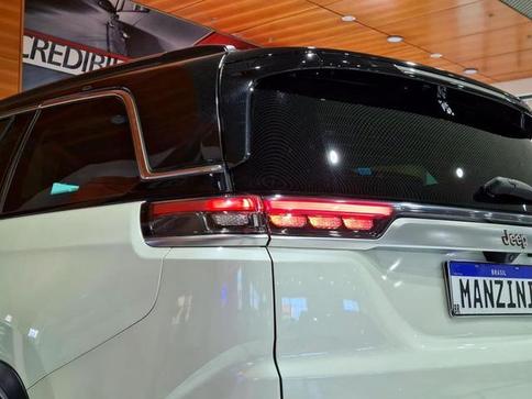 JEEP COMMANDER LIMITED TD380 4X4 TURBO DIESEL