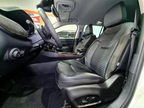 JEEP COMMANDER LIMITED TD380 4X4 TURBO DIESEL