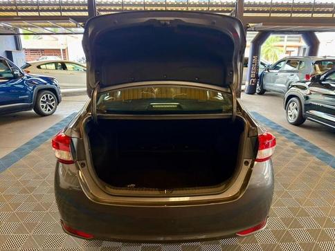 TOYOTA YARIS SD XL AT LIVE