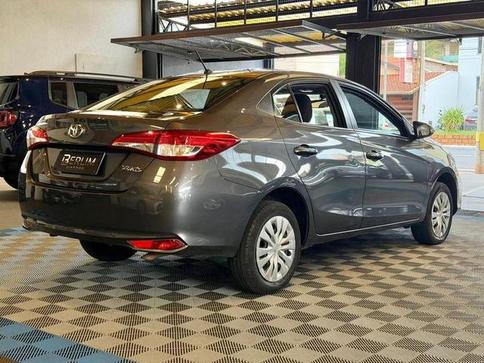 TOYOTA YARIS SD XL AT LIVE