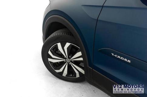 VOLKSWAGEN T-CROSS 1.0 200 TSI TOTAL FLEX AUTOM�TICO