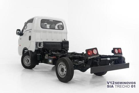 KIA BONGO 2.5 TD DIESEL STD CS 4x4 MANUAL
