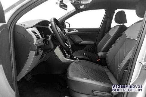 VOLKSWAGEN T-CROSS 1.0 200 TSI TOTAL FLEX COMFORTLINE AUTOM�TICO