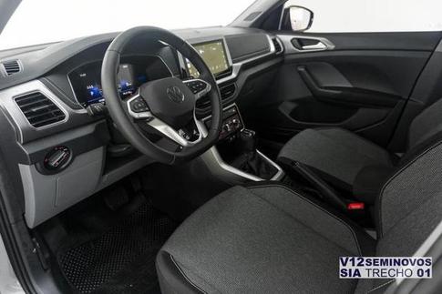 VOLKSWAGEN T-CROSS 1.0 200 TSI TOTAL FLEX AUTOM�TICO