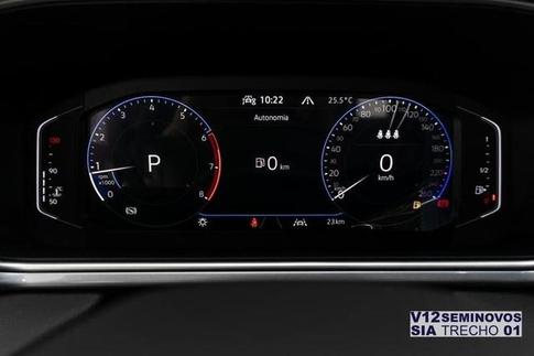VOLKSWAGEN TAOS 1.4 250 TSI TOTAL FLEX HIGHLINE AUTOM�TICO