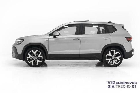 VOLKSWAGEN TAOS 1.4 250 TSI TOTAL FLEX HIGHLINE AUTOM�TICO