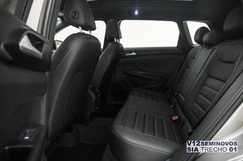 VOLKSWAGEN TAOS 1.4 250 TSI TOTAL FLEX HIGHLINE AUTOM�TICO