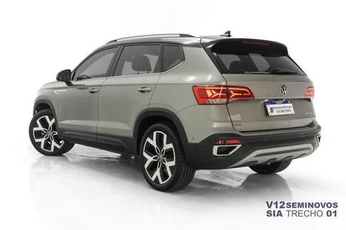 VOLKSWAGEN TAOS 1.4 250 TSI TOTAL FLEX HIGHLINE AUTOM�TICO