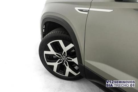 VOLKSWAGEN TAOS 1.4 250 TSI TOTAL FLEX HIGHLINE AUTOM�TICO