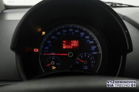 VOLKSWAGEN NEW BEETLE 2.0 MI 8V GASOLINA 2P AUTOM�TICO