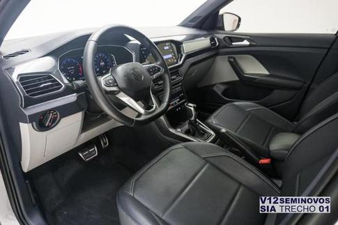 VOLKSWAGEN T-CROSS 1.4 250 TSI TOTAL FLEX HIGHLINE AUTOM�TICO