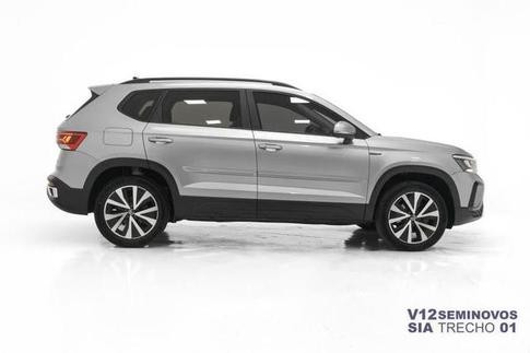 VOLKSWAGEN TAOS 1.4 250 TSI TOTAL FLEX COMFORTLINE AUTOM�TICO