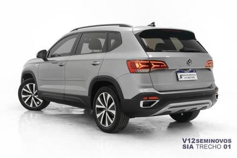 VOLKSWAGEN TAOS 1.4 250 TSI TOTAL FLEX COMFORTLINE AUTOM�TICO