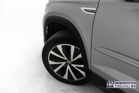 VOLKSWAGEN TAOS 1.4 250 TSI TOTAL FLEX COMFORTLINE AUTOM�TICO