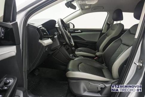 VOLKSWAGEN TAOS 1.4 250 TSI TOTAL FLEX COMFORTLINE AUTOM�TICO