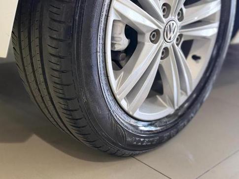 VOLKSWAGEN POLO 1.0 200 TSI COMFORTLINE AUTOM�TICO