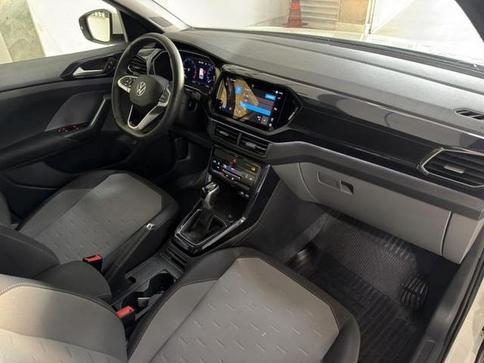 VOLKSWAGEN T-CROSS 1.0 200 TSI TOTAL FLEX COMFORTLINE AUTOM�TICO