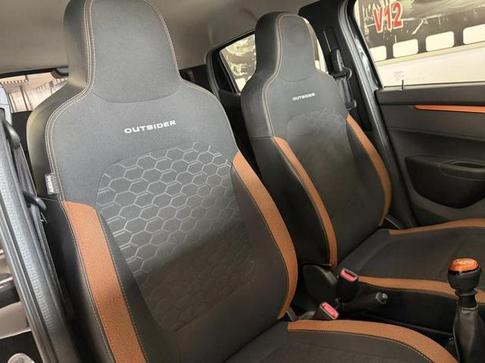 RENAULT KWID 1.0 12V SCE FLEX OUTSIDER MANUAL