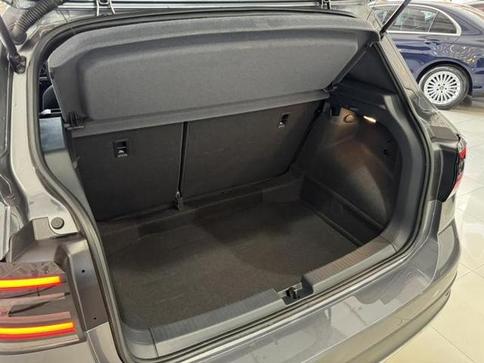 VOLKSWAGEN T-CROSS 1.0 200 TSI TOTAL FLEX COMFORTLINE AUTOM�TICO