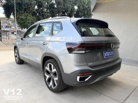 VOLKSWAGEN TAOS 1.4 250 TSI TOTAL FLEX HIGHLINE AUTOM�TICO