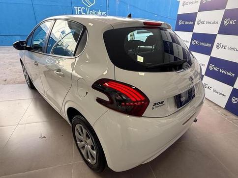 PEUGEOT 208 ACTIVE MT
