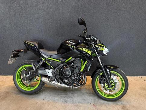 KAWASAKI KAWASAKZ650