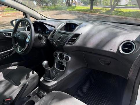 FORD FIESTA HA 1.6L SE