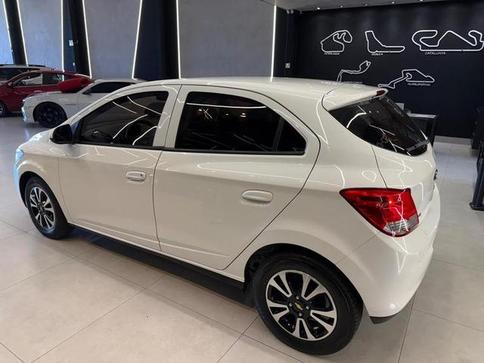 CHEVROLET ONIX 10MT JOYE