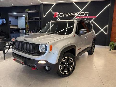 JEEP RENEGADE THAWK AT D