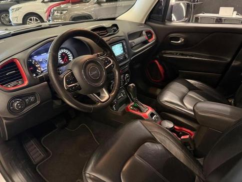 JEEP RENEGADE THAWK AT D