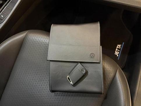 VOLKSWAGEN JETTA CL AF