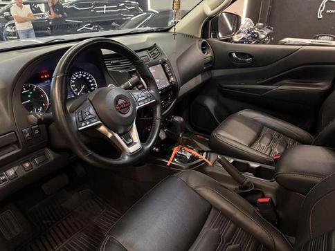 NISSAN FRONTIER PRO4X