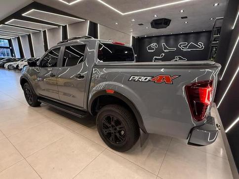 NISSAN FRONTIER PRO4X