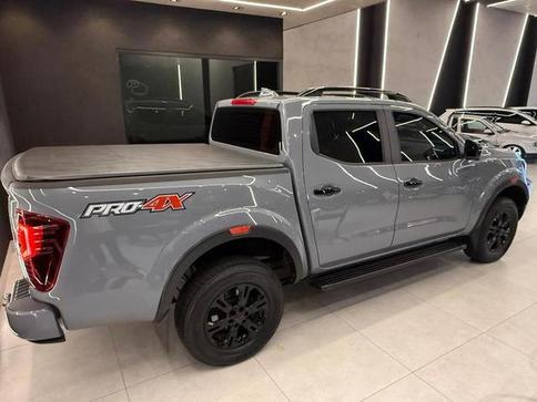 NISSAN FRONTIER PRO4X