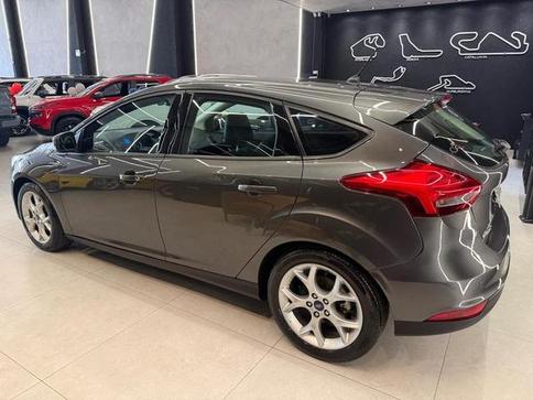 FORD FOCUS SE AT 2.0HC