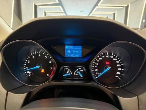 FORD FOCUS SE AT 2.0HC