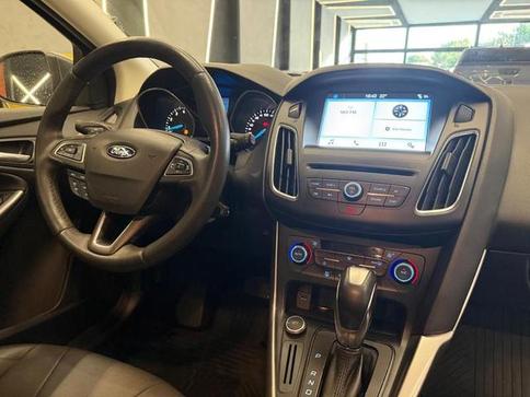 FORD FOCUS SE AT 2.0HC