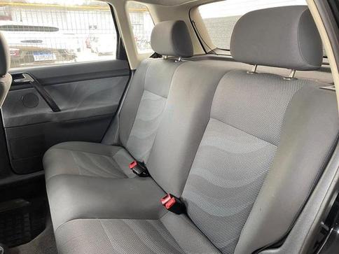 VOLKSWAGEN POLO 1.6