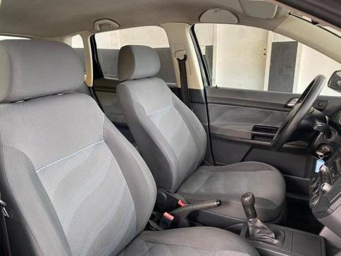 VOLKSWAGEN POLO 1.6