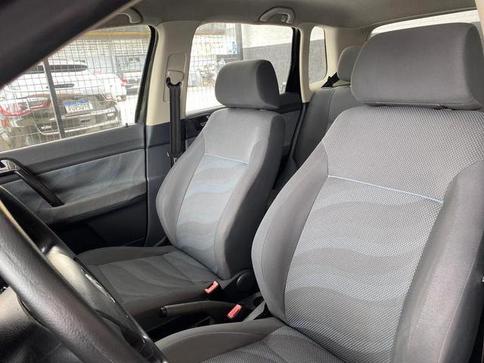 VOLKSWAGEN POLO 1.6