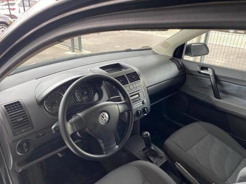 VOLKSWAGEN POLO 1.6