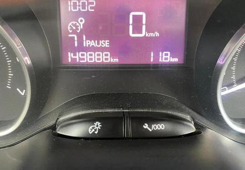 PEUGEOT 208 GRIFFE