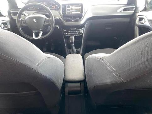 PEUGEOT 208 GRIFFE