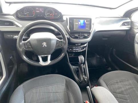 PEUGEOT 208 GRIFFE