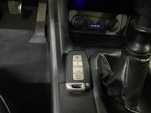 HYUNDAI IX35 2.0